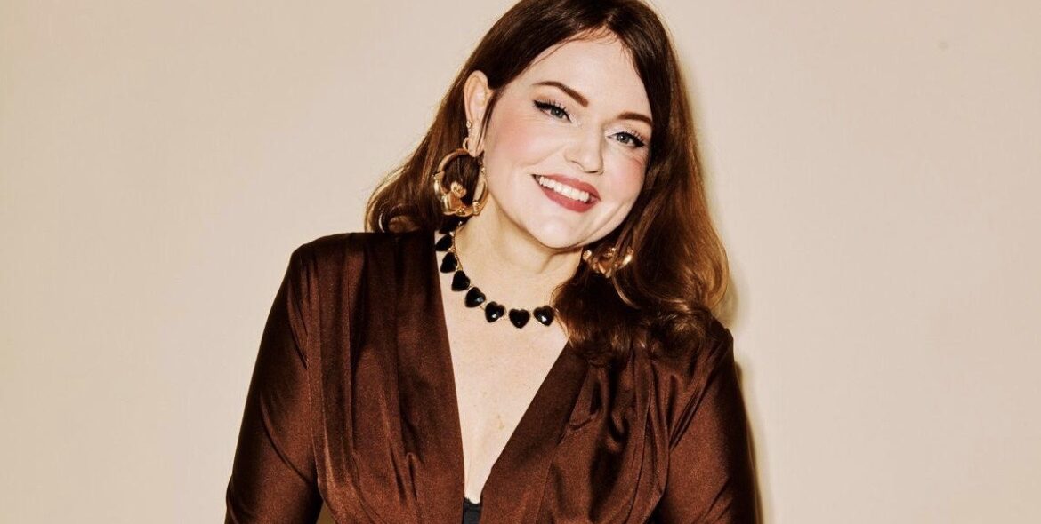Jennie Lena: Te boeken met live band of als tape!